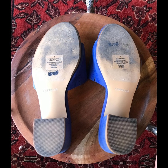 🎉HP🎉 EXPRESS Cornflower Periwinkle Block 2.5” Heels Size 7 - Picture 6 of 7